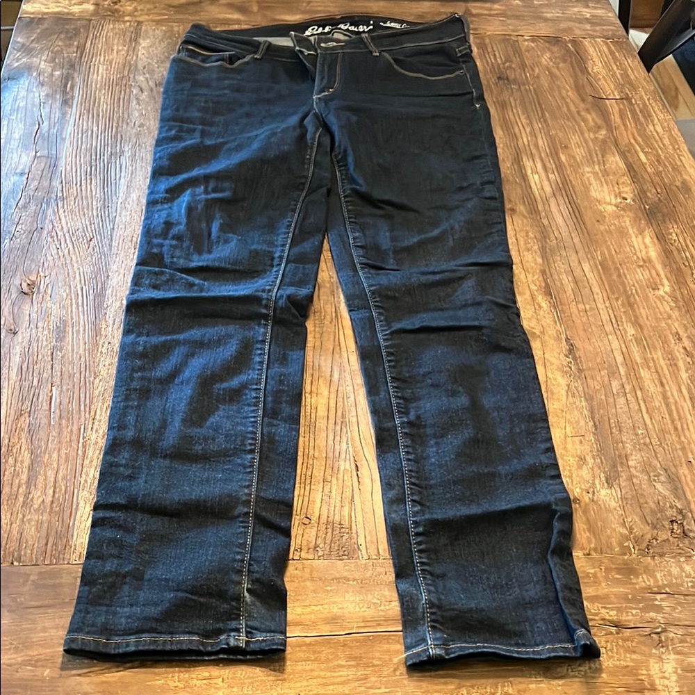 Eddie Bauer Blue Straight Leg Jeans Classic Denim